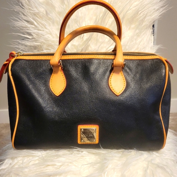Dooney & Bourke Handbags - Dooney and Bourke speedy